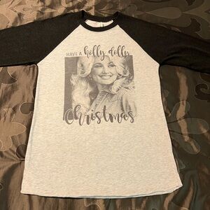 Dolly Parton Black and White Raglan Christmas Shirt Women’s Size XS